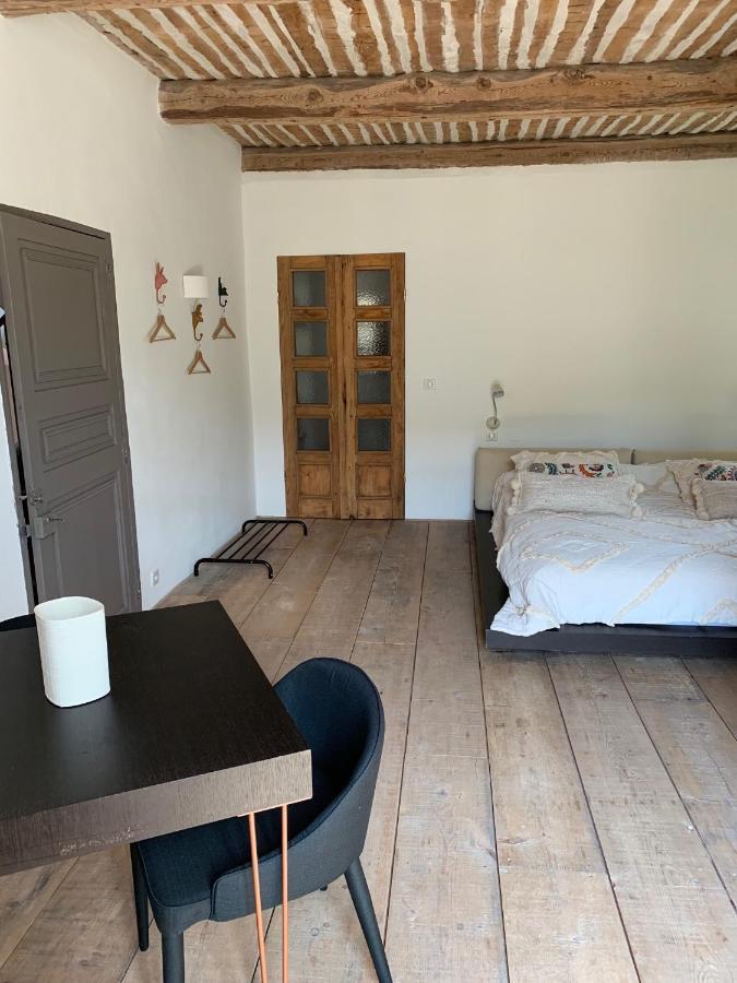 La Chambre D'Apolline Grambois Экстерьер фото